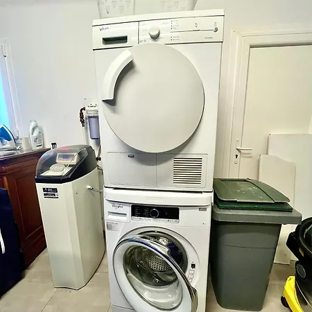 L'oustau Degio - Provence, Piscine, Clim, Calme, 4 Chambres, 6 Lits, 2 Salles De Bains, 8 Personnes Villa *