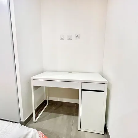 L'oustau Degio - Provence, Piscine, Clim, Calme, 4 Chambres, 6 Lits, 2 Salles De Bains, 8 Personnes Villa