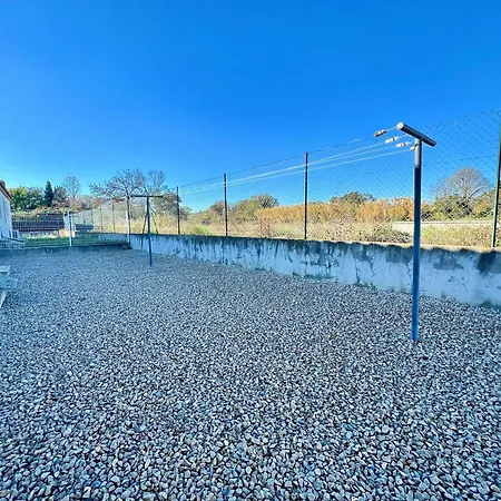 Villa L'oustau Degio - Provence, Piscine, Clim, Calme, 4 Chambres, 6 Lits, 2 Salles De Bains, 8 Personnes Istres
