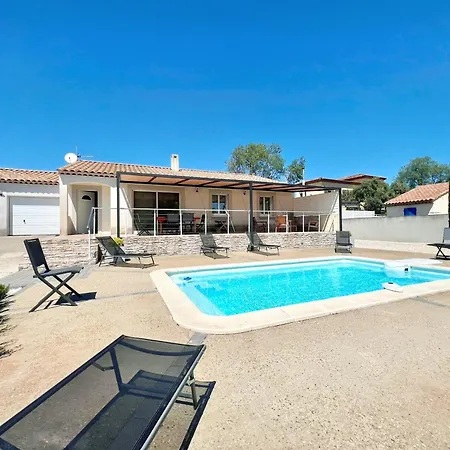 Villa L'oustau Degio - Provence, Piscine, Clim, Calme, 4 Chambres, 6 Lits, 2 Salles De Bains, 8 Personnes